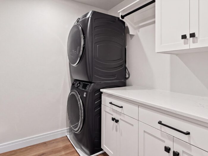 Van's Lumber custom built homes in Northeast Wisconsin interior laundry room