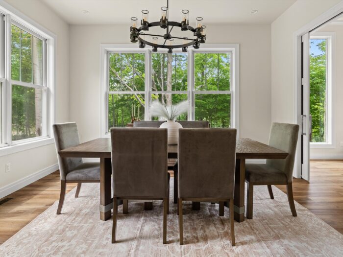 Van's Lumber custom built homes in Northeast Wisconsin interior dining room