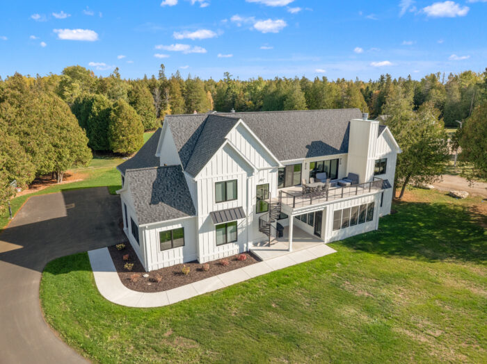 Aerial picture of a completed custom home