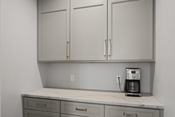 Van's Lumber custom built homes in Northeast Wisconsin interior butlers pantry