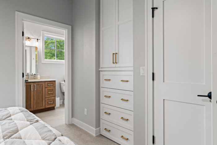 Van's Lumber custom built homes in Northeast Wisconsin interior built in cabinets