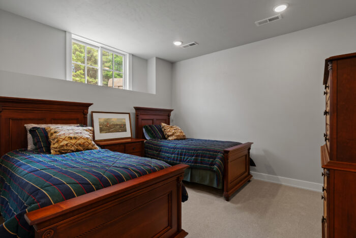 Van's Lumber custom built homes in Northeast Wisconsin interior bedroom