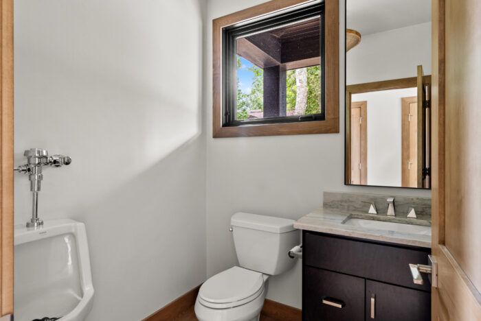 Van's Lumber custom built homes in Northeast Wisconsin interior bathroom