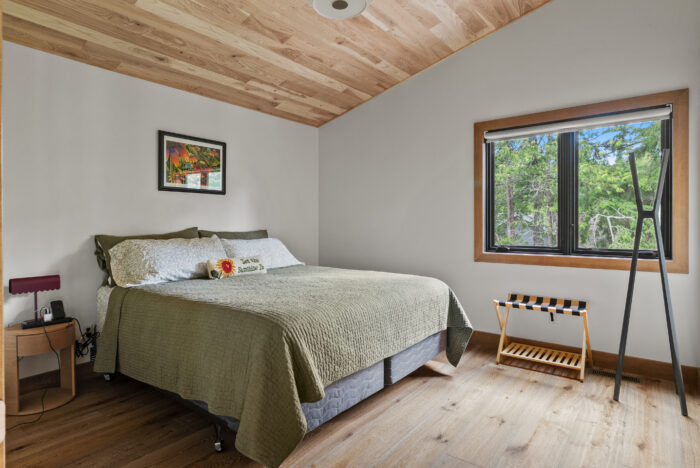 Van's Lumber custom built homes in Northeast Wisconsin interior bedroom