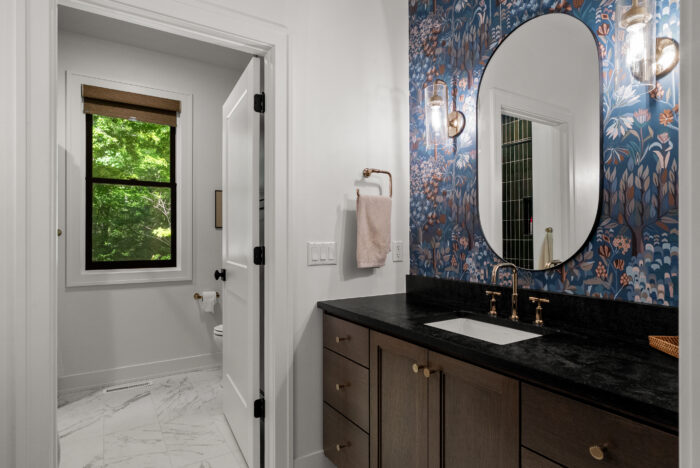 Van's Lumber custom built homes in Northeast Wisconsin interior bathroom