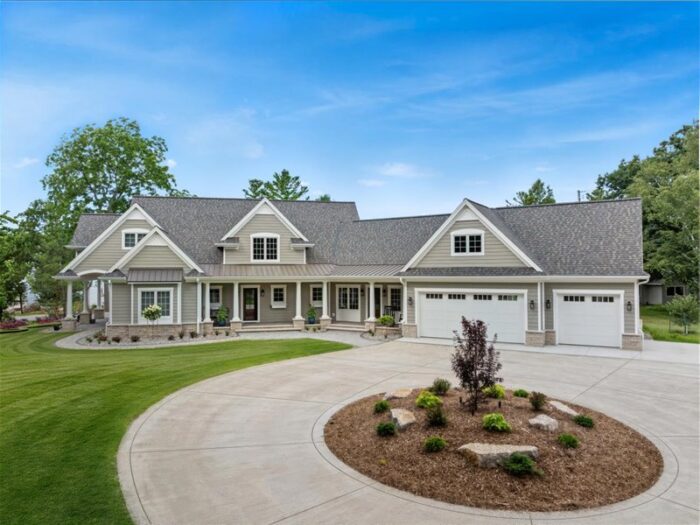 The Cove Front