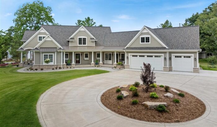 The Cove Front