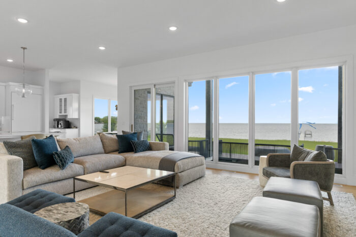 Modern Bay Living Room
