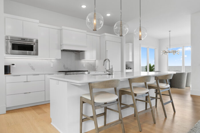 Modern Bay Kitchen