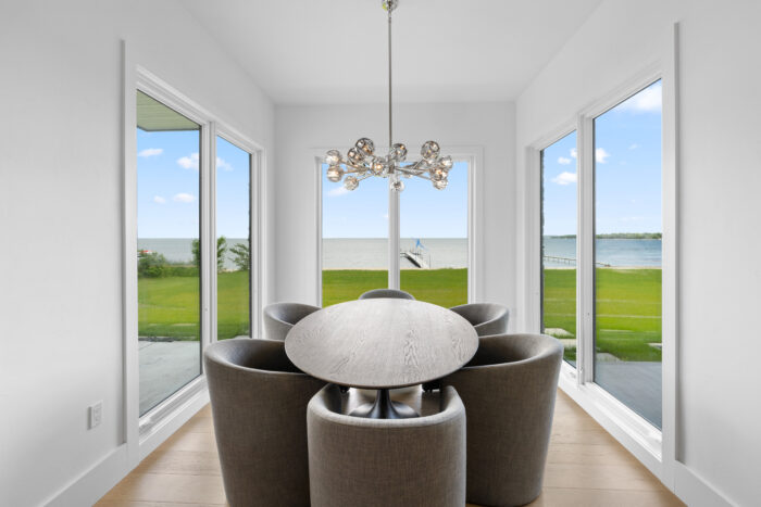 Modern Bay Dining Room