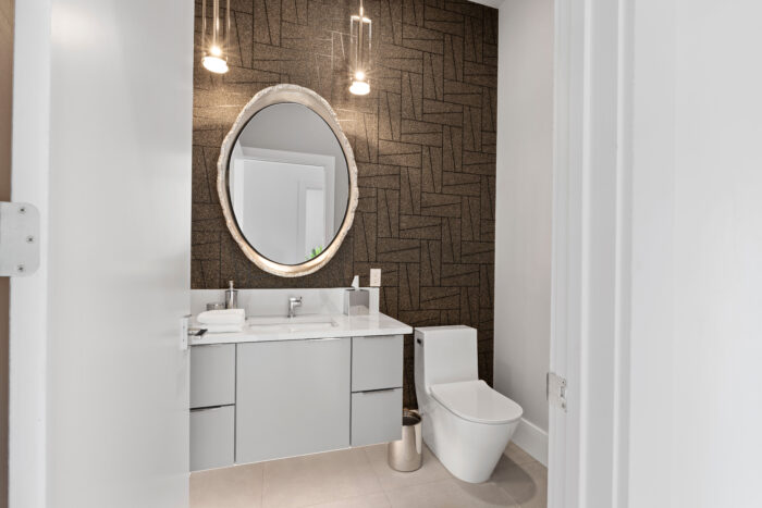 Modern Bay Bathroom
