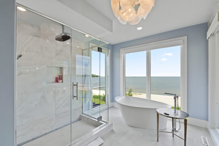 Modern Bay Bathroom