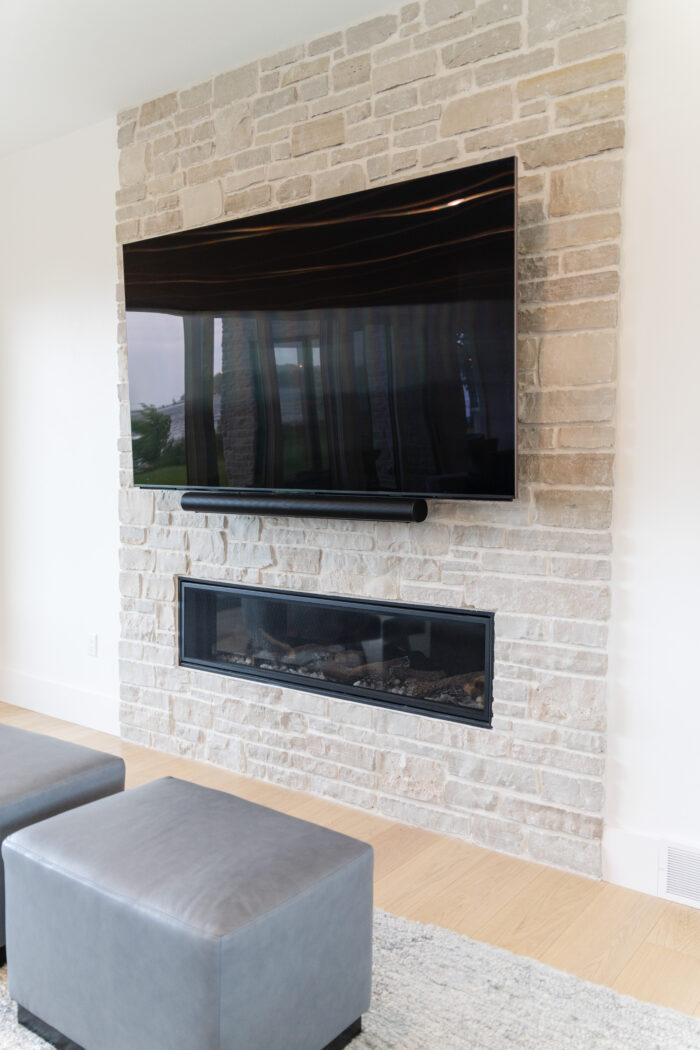 Modern Bay Living Room
