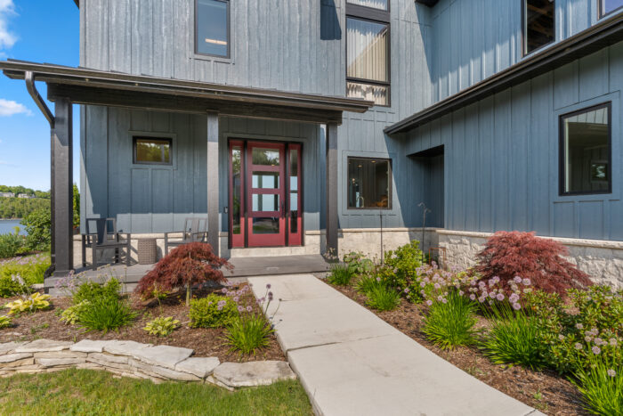 Waterfront Cascade Front Entry
