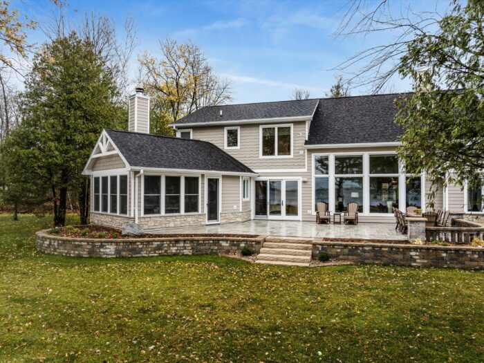 Lakeside Retreat Rear