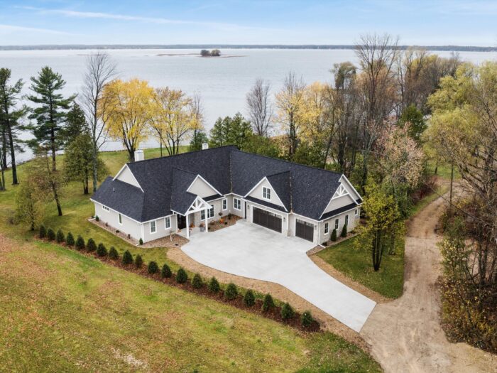 Lakeside Retreat Front